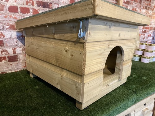 Small dog kennel - small,